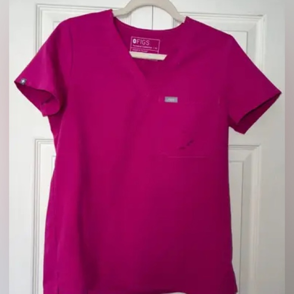 FIGS SCRUB TOP - Picture 5 of 7